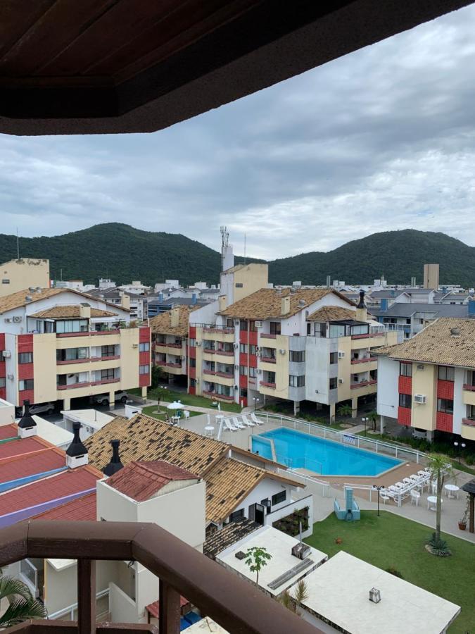 شقة Apartamento Com Vista Do Mar Em Residencial Com Piscina Florianópolis المظهر الخارجي الصورة