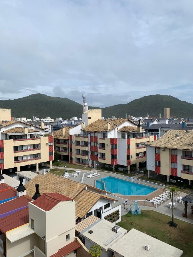 شقة Apartamento Com Vista Do Mar Em Residencial Com Piscina Florianópolis المظهر الخارجي الصورة